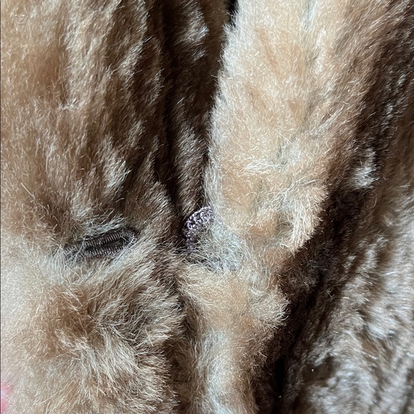 Luxurious Rabbit Fur Coat - Picture 13 of 15
